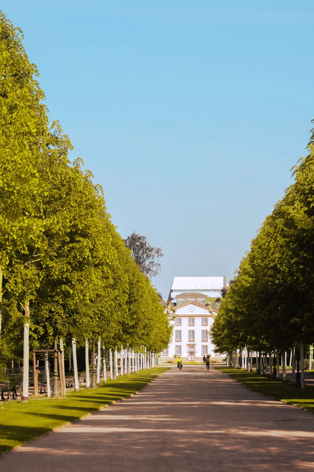 The avenue leading to Pavillon Joséphine in Strasbourg’s Orangerie Park